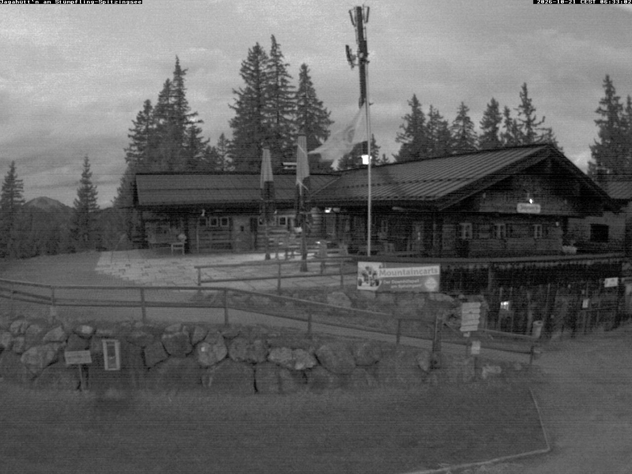 Archiv Foto Webcam Berghütte "Jagahüttn" auf dem Stümpfling