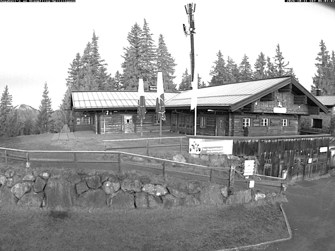Archiv Foto Webcam Berghütte "Jagahüttn" auf dem Stümpfling