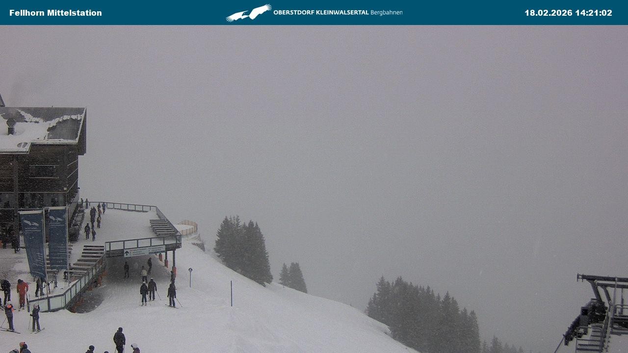 Archived image Webcam Mid-mountain station at Fellhorn