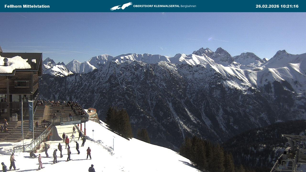 Archived image Webcam Mid-mountain station at Fellhorn