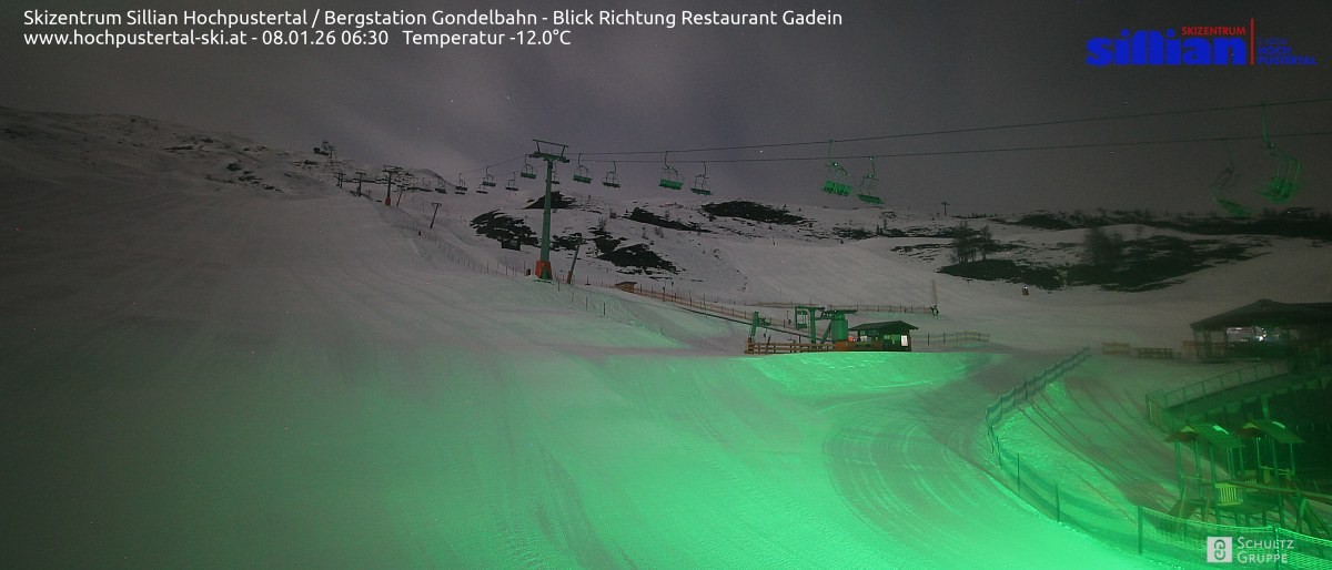 Archiv Foto Webcam Bergstation Gondelbahn in Sillian