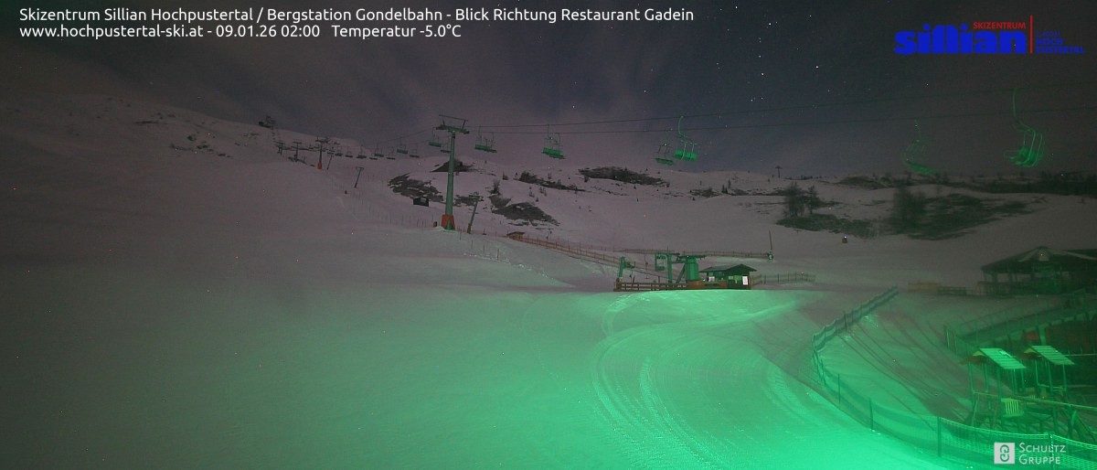 Archiv Foto Webcam Bergstation Gondelbahn in Sillian