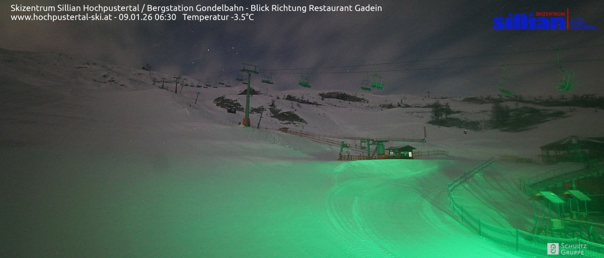 Archiv Foto Webcam Bergstation Gondelbahn in Sillian