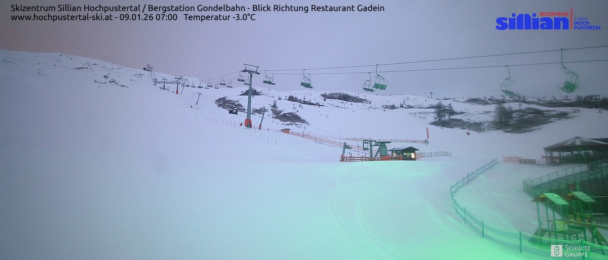 Archiv Foto Webcam Bergstation Gondelbahn in Sillian
