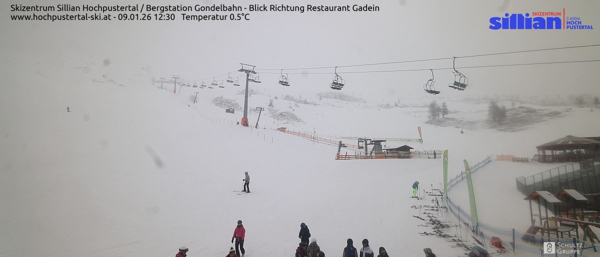 Archiv Foto Webcam Bergstation Gondelbahn in Sillian