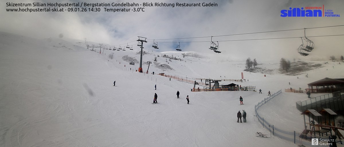 Archiv Foto Webcam Bergstation Gondelbahn in Sillian