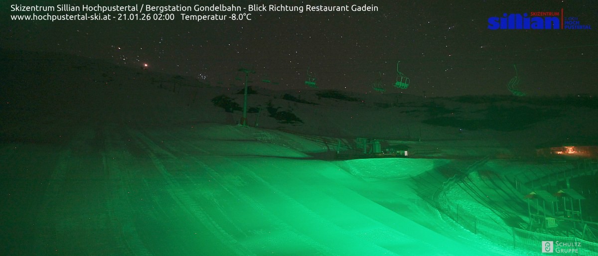 Archiv Foto Webcam Bergstation Gondelbahn in Sillian