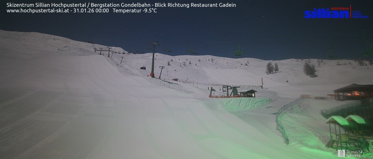 Archiv Foto Webcam Bergstation Gondelbahn in Sillian