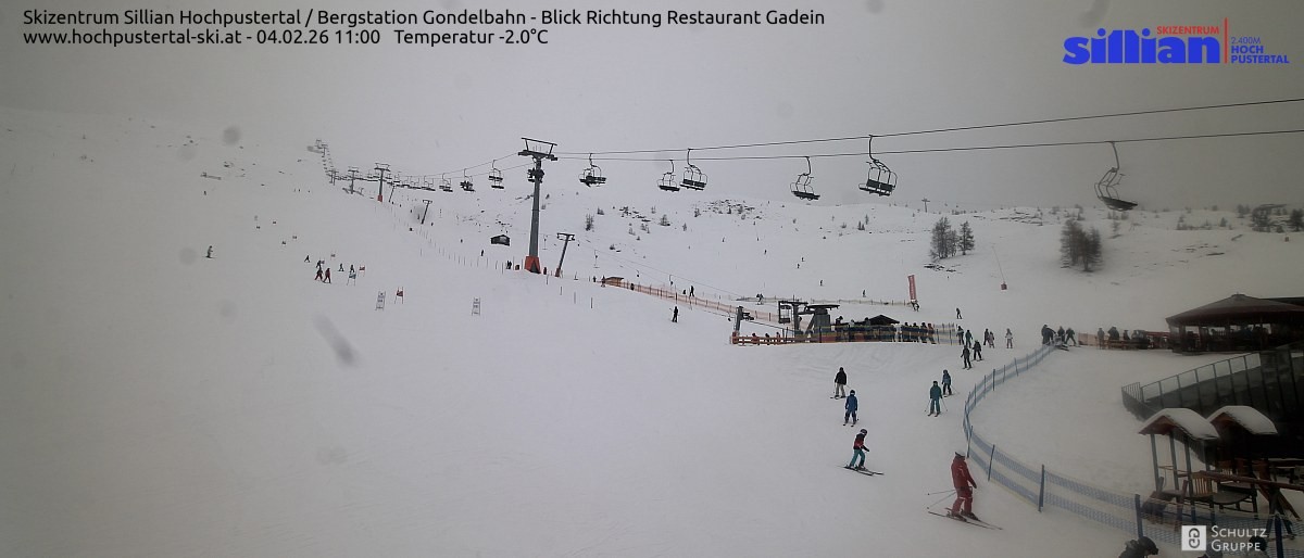 Archiv Foto Webcam Bergstation Gondelbahn in Sillian