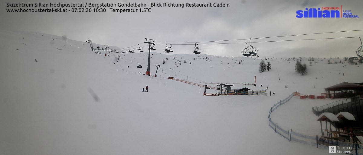 Archiv Foto Webcam Bergstation Gondelbahn in Sillian