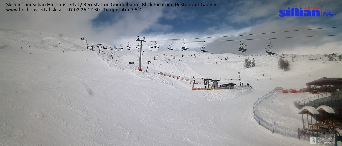 Archiv Foto Webcam Bergstation Gondelbahn in Sillian