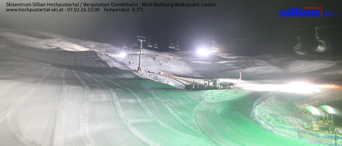 Archiv Foto Webcam Bergstation Gondelbahn in Sillian