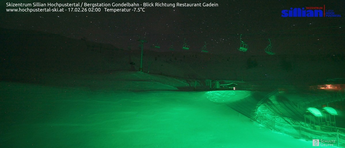 Archiv Foto Webcam Bergstation Gondelbahn in Sillian