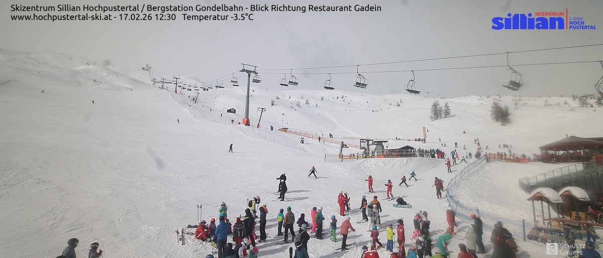 Archiv Foto Webcam Bergstation Gondelbahn in Sillian