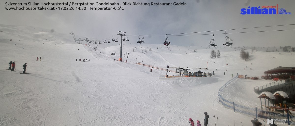 Archiv Foto Webcam Bergstation Gondelbahn in Sillian