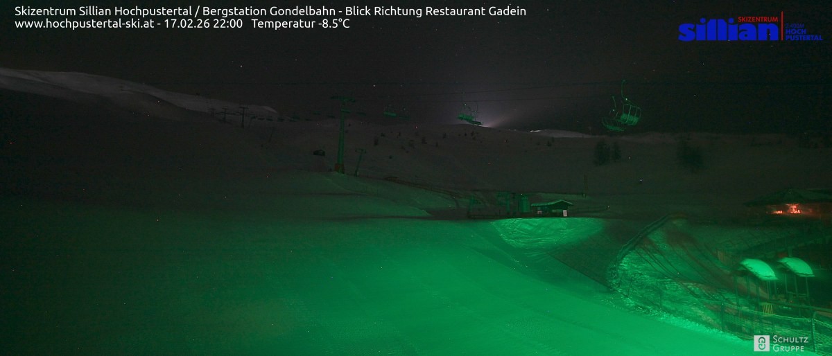 Archiv Foto Webcam Bergstation Gondelbahn in Sillian