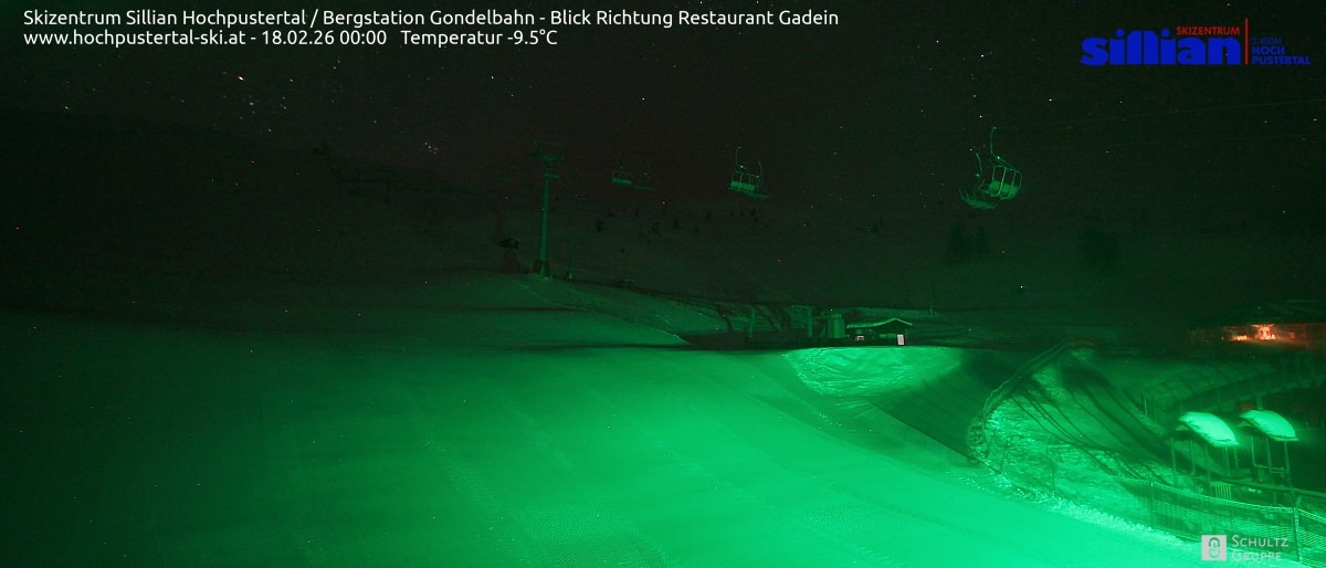 Archiv Foto Webcam Bergstation Gondelbahn in Sillian