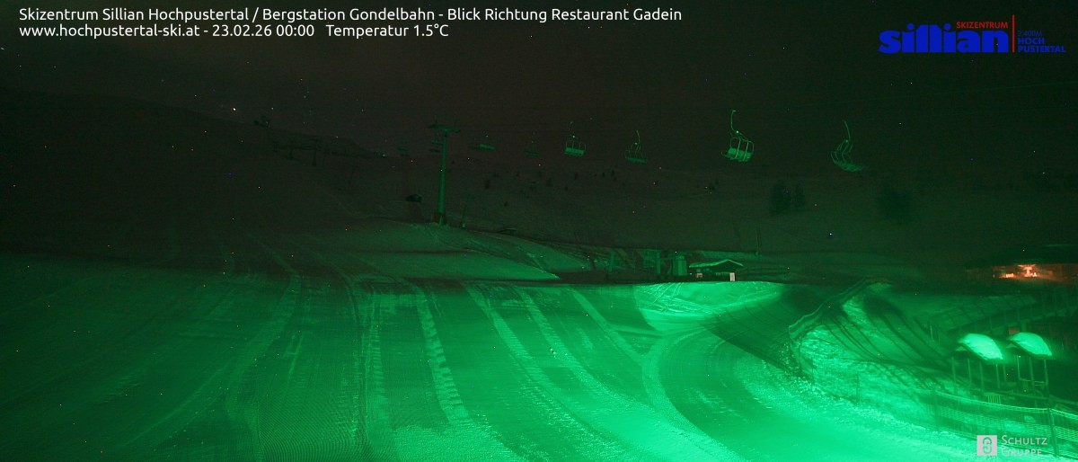 Archiv Foto Webcam Bergstation Gondelbahn in Sillian