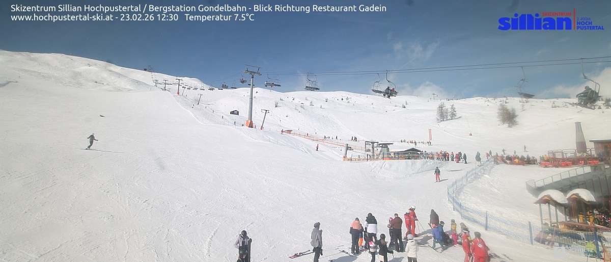 Archiv Foto Webcam Bergstation Gondelbahn in Sillian
