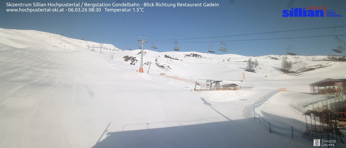 Archiv Foto Webcam Bergstation Gondelbahn in Sillian