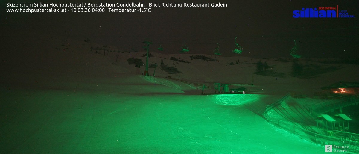 Archiv Foto Webcam Bergstation Gondelbahn in Sillian