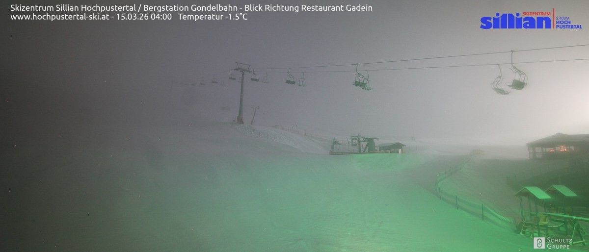 Archiv Foto Webcam Bergstation Gondelbahn in Sillian