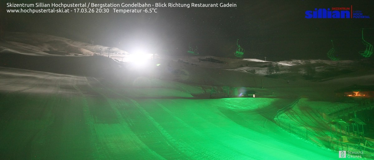 Archiv Foto Webcam Bergstation Gondelbahn in Sillian