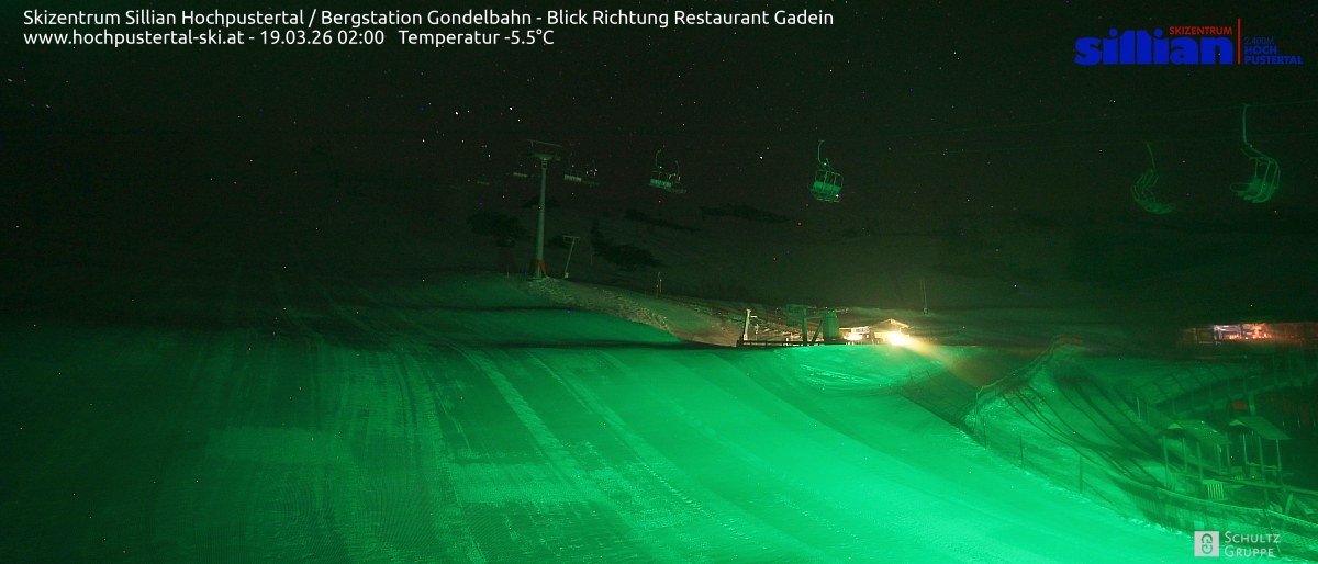 Archiv Foto Webcam Bergstation Gondelbahn in Sillian