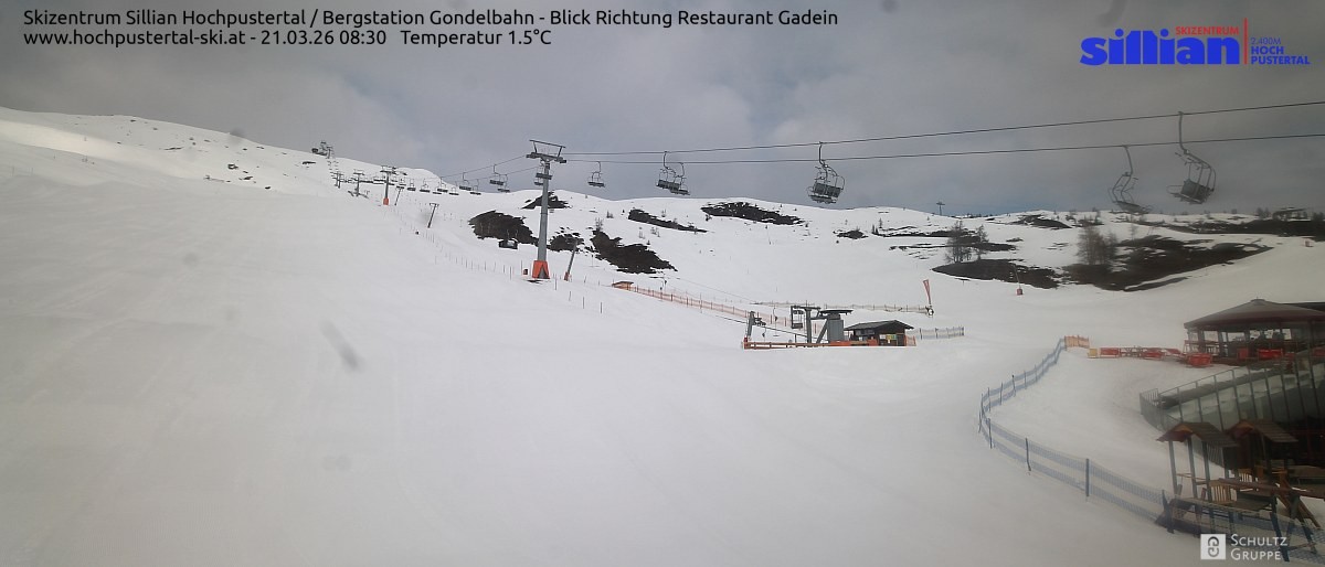 Archiv Foto Webcam Bergstation Gondelbahn in Sillian