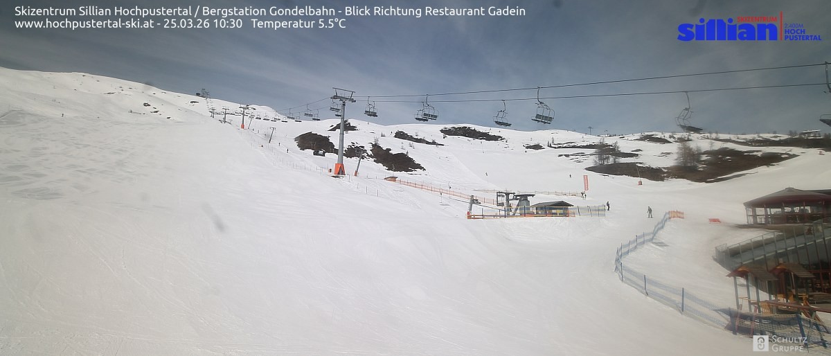 Archiv Foto Webcam Bergstation Gondelbahn in Sillian