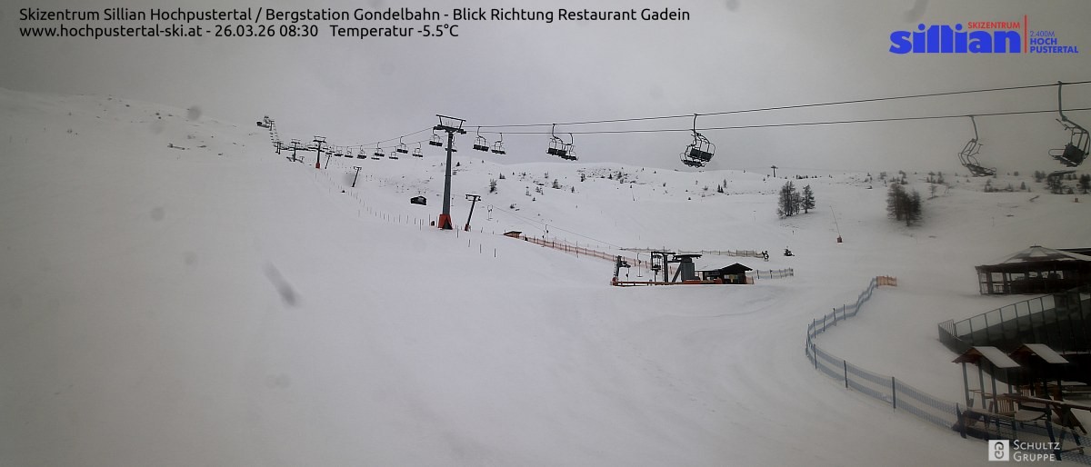 Archiv Foto Webcam Bergstation Gondelbahn in Sillian