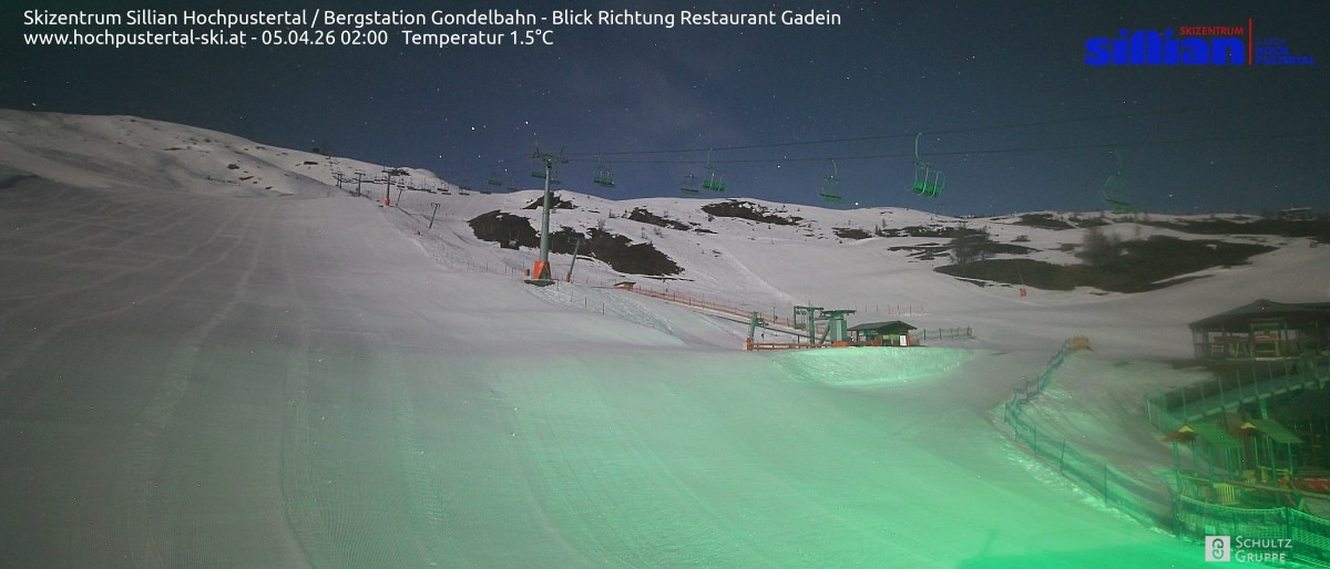 Archiv Foto Webcam Bergstation Gondelbahn in Sillian