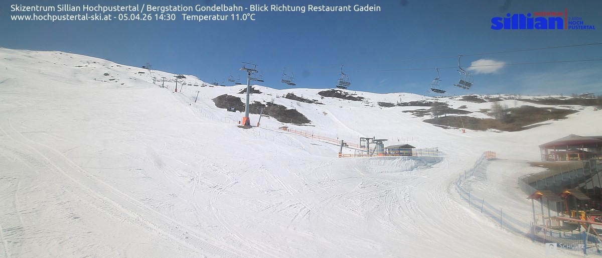 Archiv Foto Webcam Bergstation Gondelbahn in Sillian