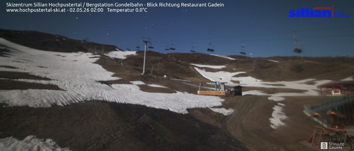 Archiv Foto Webcam Bergstation Gondelbahn in Sillian