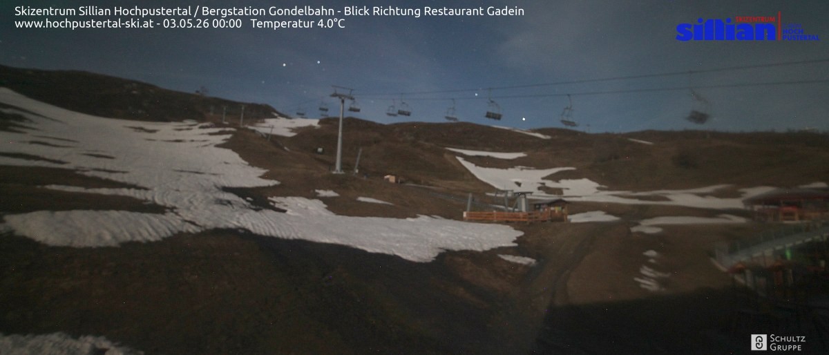 Archiv Foto Webcam Bergstation Gondelbahn in Sillian