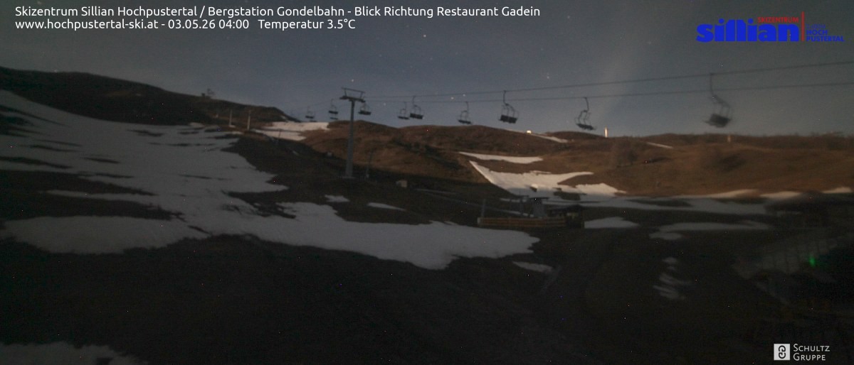 Archiv Foto Webcam Bergstation Gondelbahn in Sillian