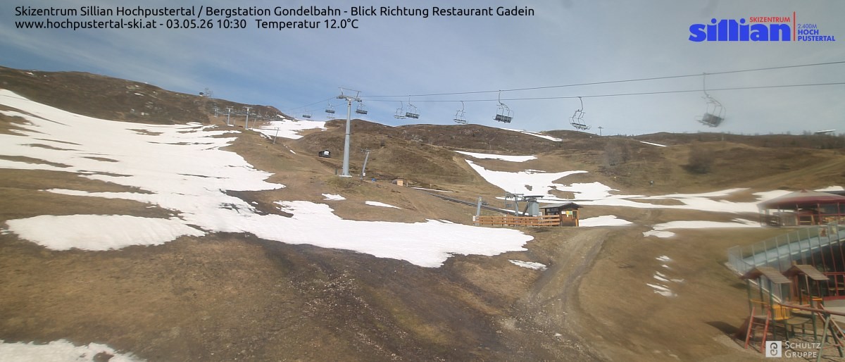 Archiv Foto Webcam Bergstation Gondelbahn in Sillian