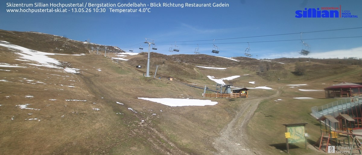 Archiv Foto Webcam Bergstation Gondelbahn in Sillian