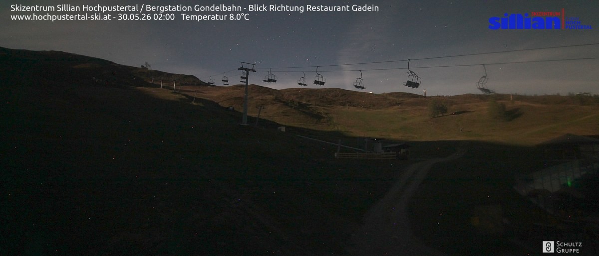 Archiv Foto Webcam Bergstation Gondelbahn in Sillian