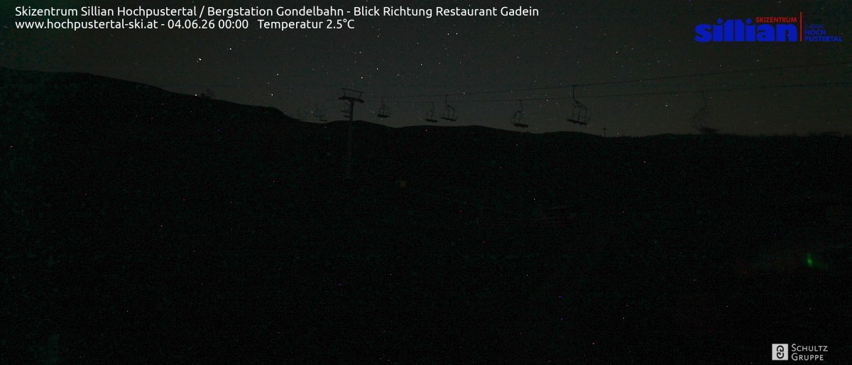 Archiv Foto Webcam Bergstation Gondelbahn in Sillian