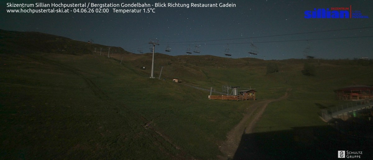 Archiv Foto Webcam Bergstation Gondelbahn in Sillian