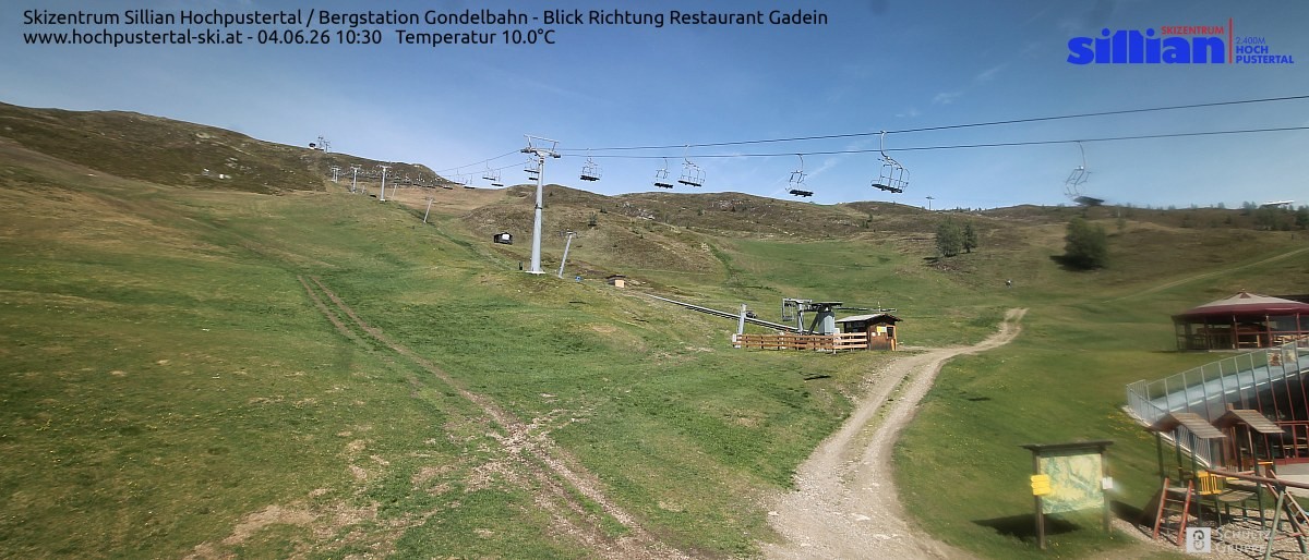 Archiv Foto Webcam Bergstation Gondelbahn in Sillian