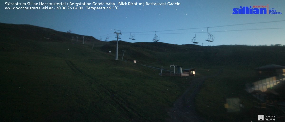 Archiv Foto Webcam Bergstation Gondelbahn in Sillian