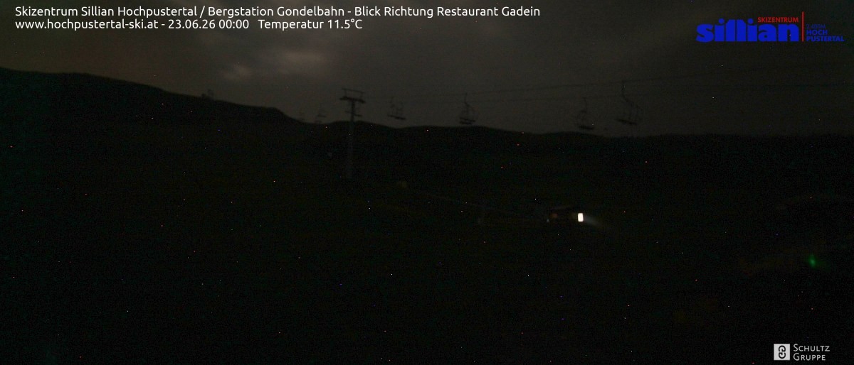 Archiv Foto Webcam Bergstation Gondelbahn in Sillian