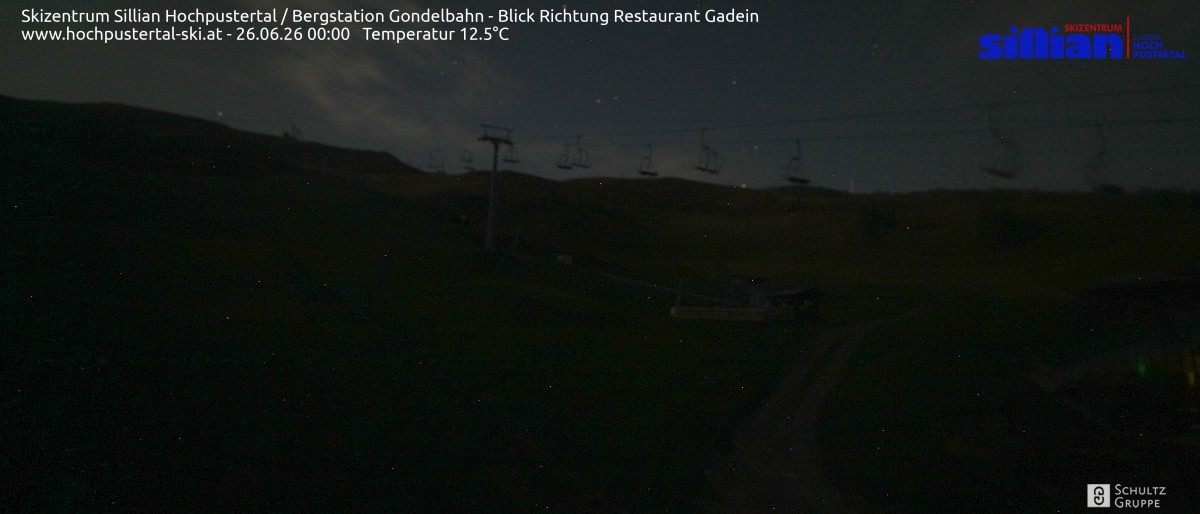 Archiv Foto Webcam Bergstation Gondelbahn in Sillian