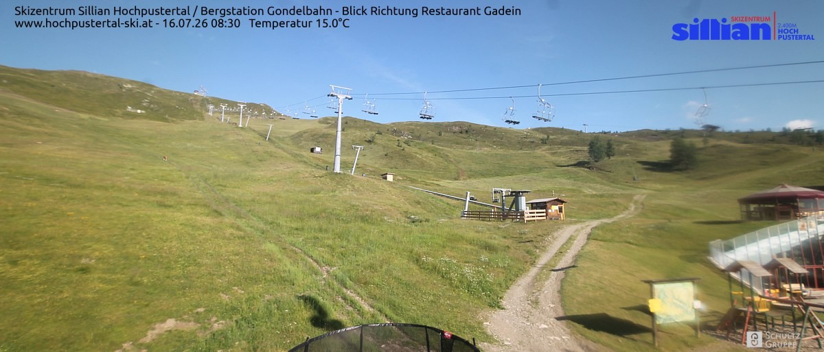 Archiv Foto Webcam Bergstation Gondelbahn in Sillian