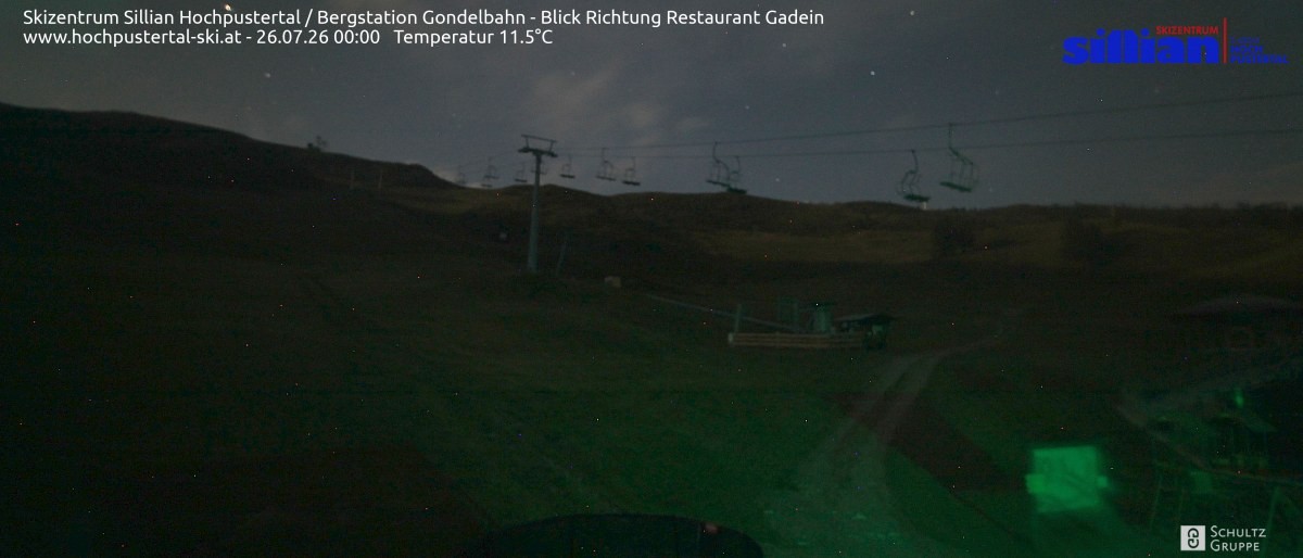 Archiv Foto Webcam Bergstation Gondelbahn in Sillian