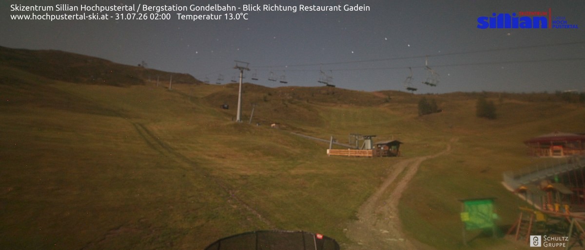 Archiv Foto Webcam Bergstation Gondelbahn in Sillian