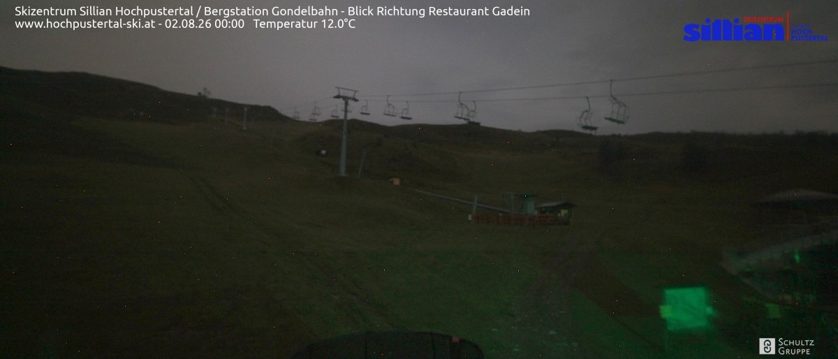 Archiv Foto Webcam Bergstation Gondelbahn in Sillian