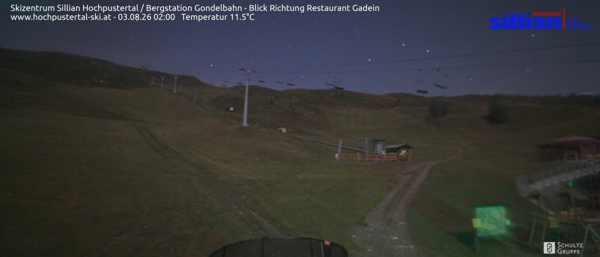 Archiv Foto Webcam Bergstation Gondelbahn in Sillian